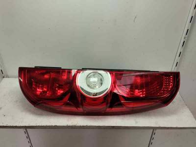 PILOTO TRASERO DERECHO FIAT DOBLO II 2015 1.3 16V JTD (90 CV)