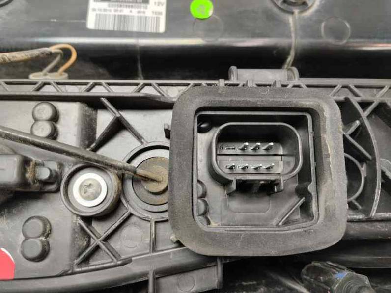 PILOTO TRASERO IZQUIERDO FIAT DOBLO II 2015 1.3 16V JTD (90 CV)