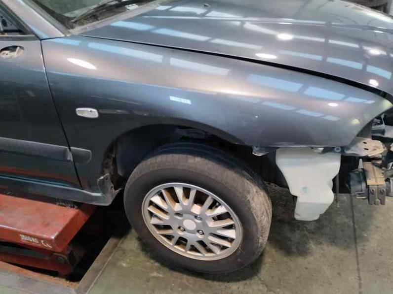 ALETA DELANTERA DERECHA MITSUBISHI CARISMA BERLINA 5 2003 1.9 DI-D (116 CV)