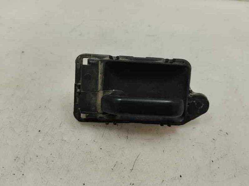 MANETA INTERIOR TRASERA IZQUIERDA PEUGEOT 205 BERLINA 1997 1.8 D (58 CV)