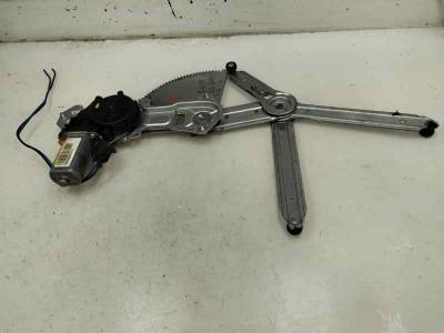 ELEVALUNAS DELANTERO IZQUIERDO PEUGEOT 205 BERLINA 1997 1.8 D (58 CV)