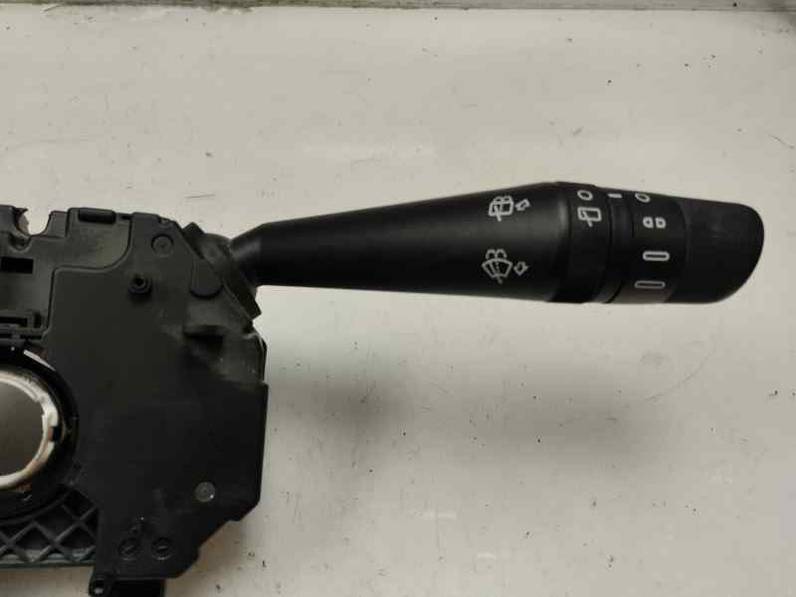 MANDO MULTIFUNCION FIAT DOBLO 2011 1.3 16V JTD (90 CV)