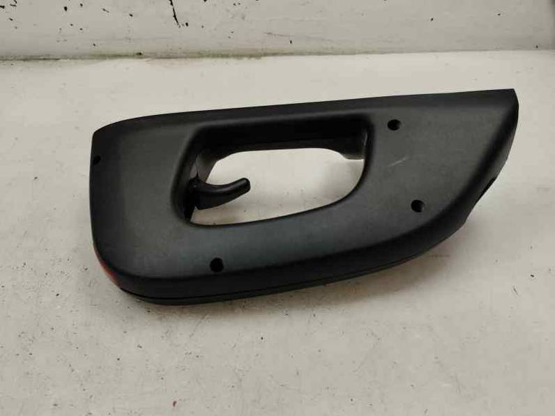 MANETA INTERIOR LATERAL IZQUIERDA FIAT DOBLO 2011 1.3 16V JTD (90 CV)