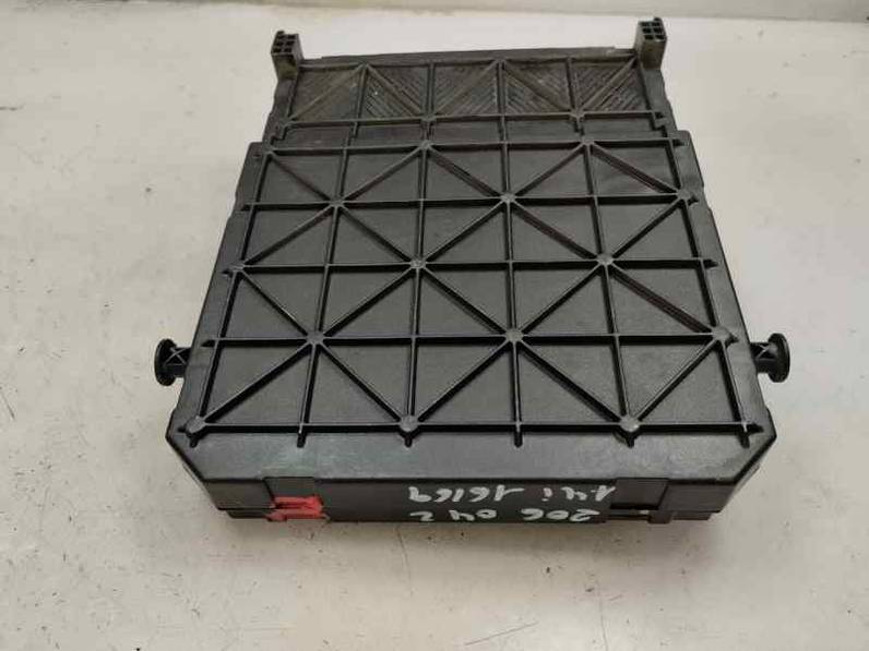 CAJA RELES FUSIBLES PEUGEOT 206 BERLINA 2004 1.4 (75 CV)