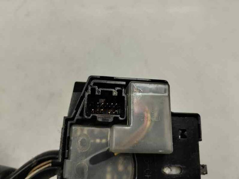 MANDO LUCES MAZDA 3 BERLINA 2006 1.6 CD D (109 CV)