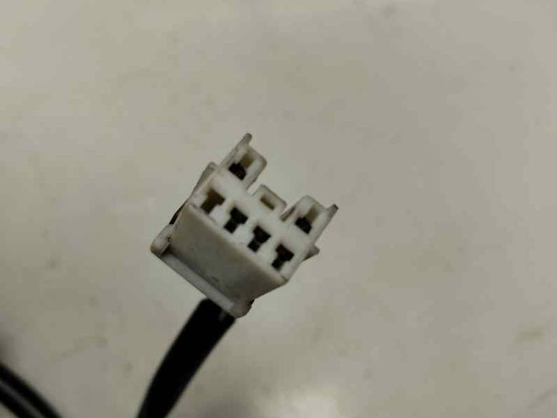 RETROVISOR DERECHO MITSUBISHI CARISMA BERLINA 5 2003 1.9 DI-D (116 CV)