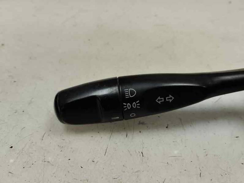 MANDO LUCES MITSUBISHI CARISMA BERLINA 5 2003 1.9 DI-D (116 CV)