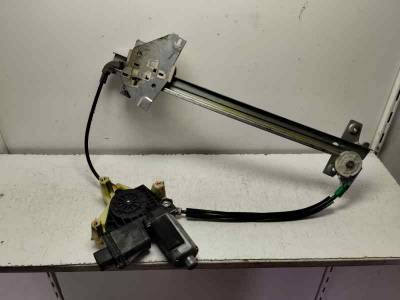 ELEVALUNAS TRASERO DERECHO MITSUBISHI CARISMA BERLINA 5 2003 1.9 DI-D (116 CV)