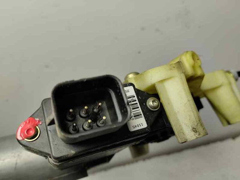 ELEVALUNAS TRASERO DERECHO MITSUBISHI CARISMA BERLINA 5 2003 1.9 DI-D (116 CV)