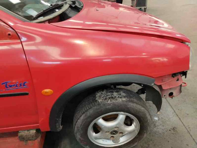 ALETA DELANTERA DERECHA OPEL CORSA B 1997 1.2 (45 CV)