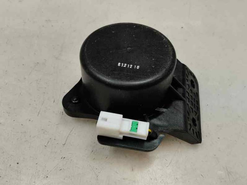 SISTEMA AUDIO RADIO CD HYUNDAI KONA 2023 1.0 GASOLINA (120 CV)