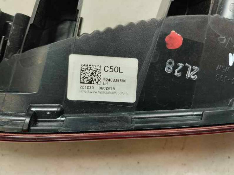 PILOTO TRASERO IZQUIERDO INTERIOR HYUNDAI KONA 2023 1.0 GASOLINA (120 CV)