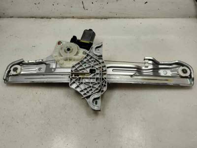 ELEVALUNAS DELANTERO DERECHO HYUNDAI KONA 2023 1.0 GASOLINA (120 CV)