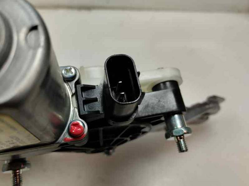 ELEVALUNAS DELANTERO DERECHO HYUNDAI KONA 2023 1.0 GASOLINA (120 CV)