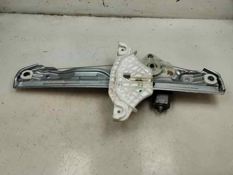 ELEVALUNAS TRASERO DERECHO HYUNDAI KONA 2023 1.0 GASOLINA (120 CV)