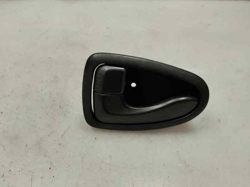 MANETA INTERIOR DELANTERA IZQUIERDA HYUNDAI ACCENT 2001 1.3 (86 CV)