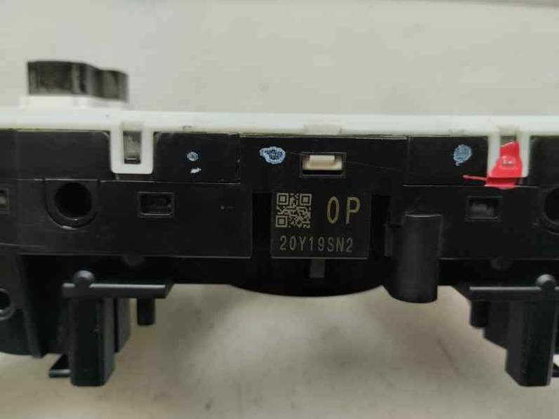 MANDO MULTIFUNCION NISSAN QASHQAI 2021 1.3 DIG T GASOLINA (158 CV)