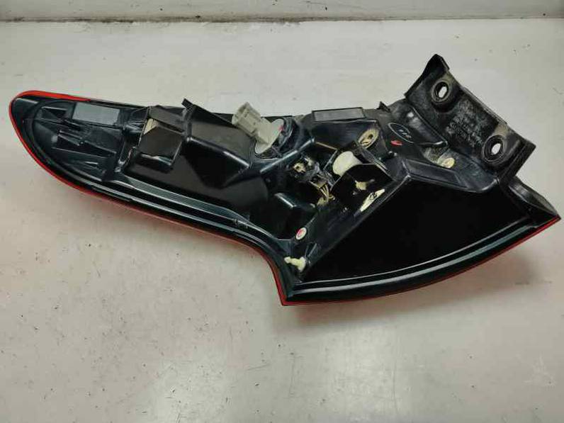 PILOTO TRASERO DERECHO NISSAN QASHQAI 2021 1.3 DIG T GASOLINA (158 CV)