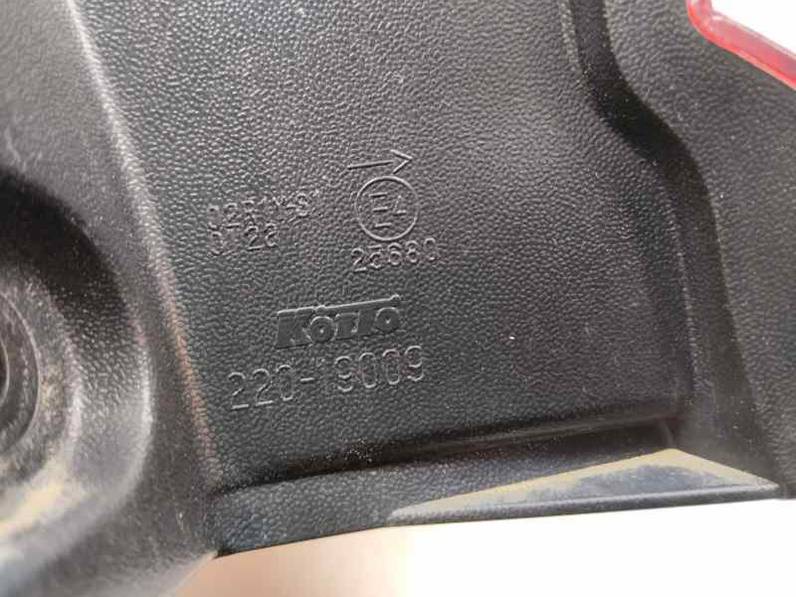 PILOTO TRASERO DERECHO NISSAN QASHQAI 2021 1.3 DIG T GASOLINA (158 CV)