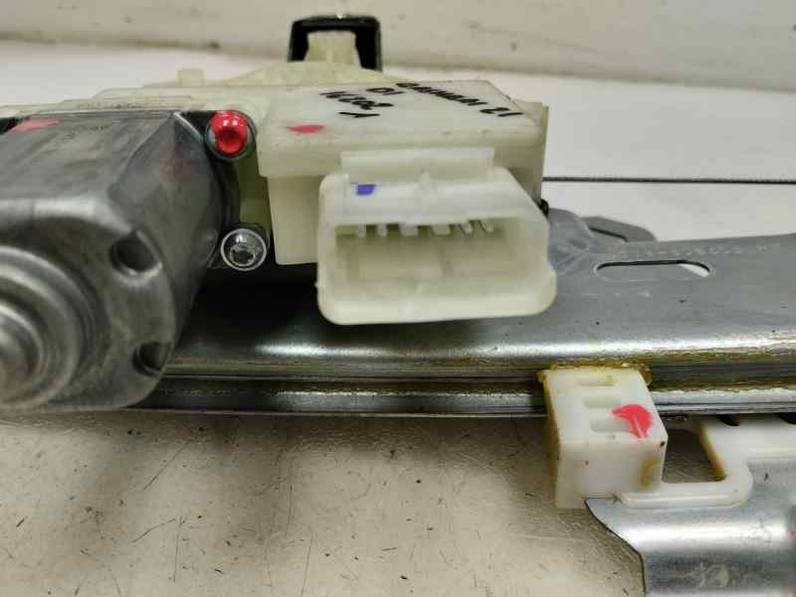 ELEVALUNAS DELANTERO IZQUIERDO NISSAN QASHQAI 2021 1.3 DIG T GASOLINA (158 CV)