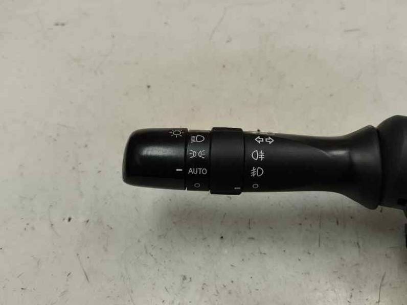 MANDO LUCES TOYOTA VERSO 2014 1.6 D-4D - 82 KW (112 CV)