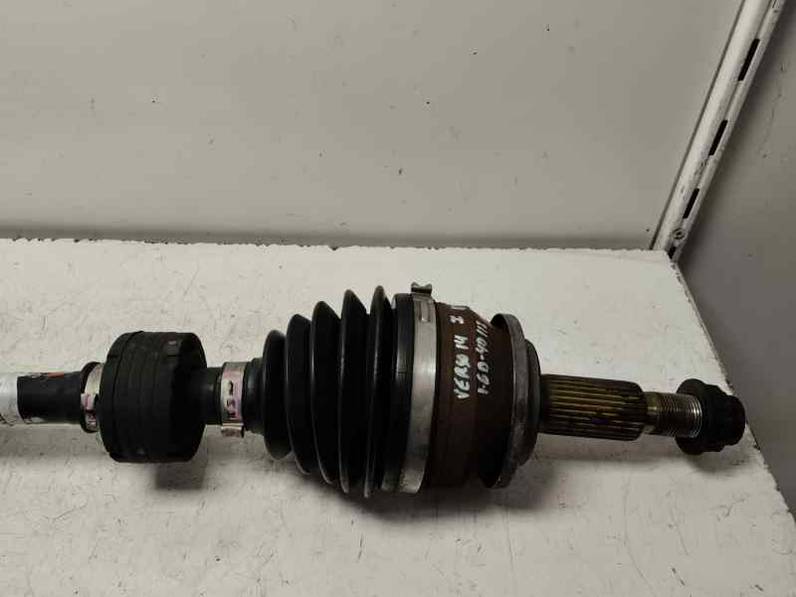 TRANSMISION DELANTERA IZQUIERDA TOYOTA VERSO 2014 1.6 D-4D - 82 KW (112 CV)