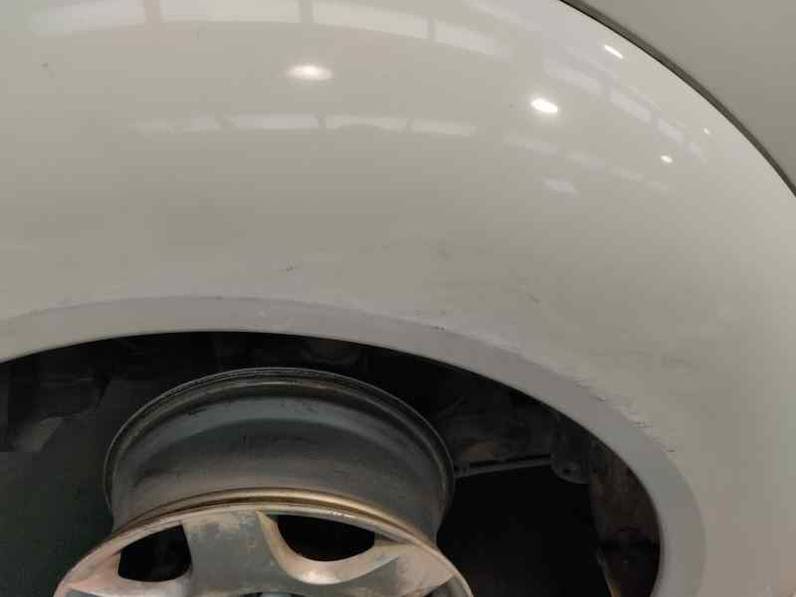 ALETIN TRASERO DERECHO VOLKSWAGEN NEW BEETLE 2000 2.0 (116 CV)