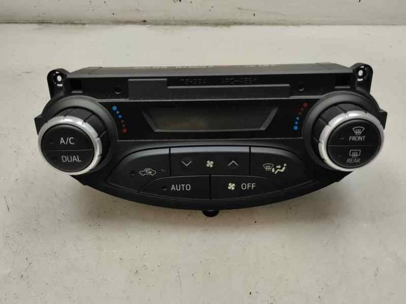 MANDO CLIMATIZADOR TOYOTA YARIS 2020 1.0 LTR. - 53 KW (72 CV)