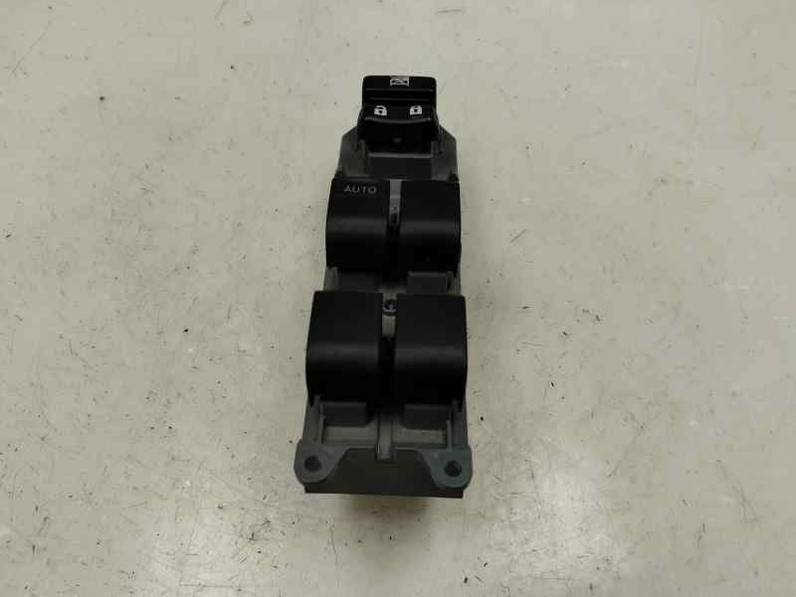 MANDO ELEVALUNAS DELANTERO IZQUIERDO TOYOTA YARIS 2020 1.0 LTR. - 53 KW (72 CV)