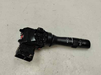 MANDO LIMPIA TOYOTA YARIS 2020 1.0 LTR. - 53 KW (72 CV)