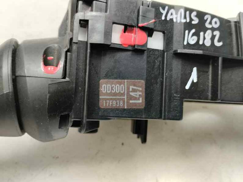 MANDO LUCES TOYOTA YARIS 2020 1.0 LTR. - 53 KW (72 CV)