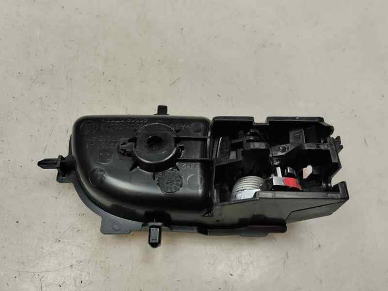 MANETA INTERIOR DELANTERA IZQUIERDA TOYOTA YARIS 2020 1.0 LTR. - 53 KW (72 CV)