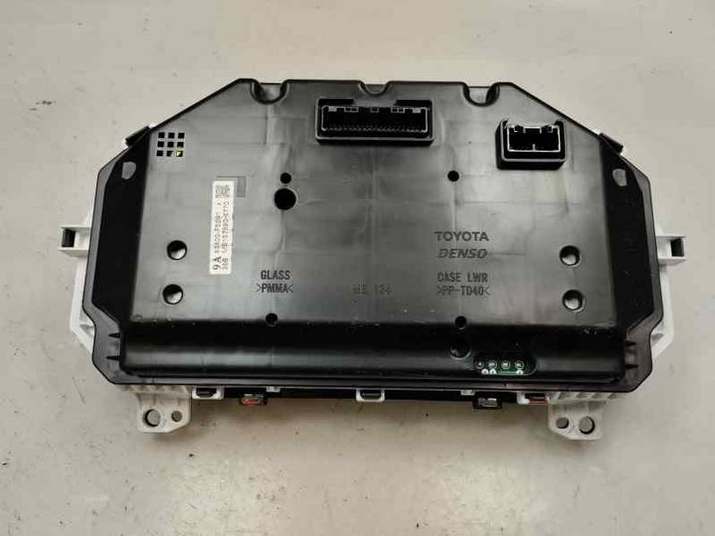 CUADRO INSTRUMENTOS TOYOTA YARIS 2020 1.0 LTR. - 53 KW (72 CV)