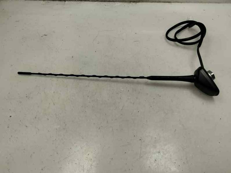 ANTENA TOYOTA YARIS 2020 1.0 LTR. - 53 KW (72 CV)