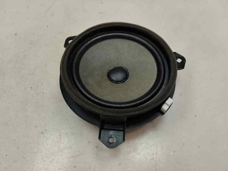 SISTEMA AUDIO RADIO CD TOYOTA YARIS 2020 1.0 LTR. - 53 KW (72 CV)