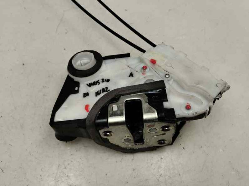 CERRADURA PUERTA DELANTERA IZQUIERDA TOYOTA YARIS 2020 1.0 LTR. - 53 KW (72 CV)