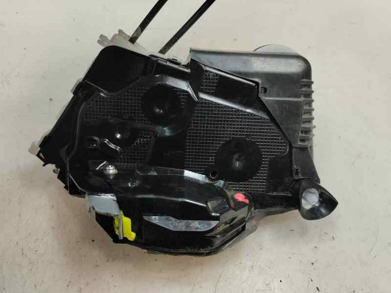 CERRADURA PUERTA DELANTERA IZQUIERDA TOYOTA YARIS 2020 1.0 LTR. - 53 KW (72 CV)