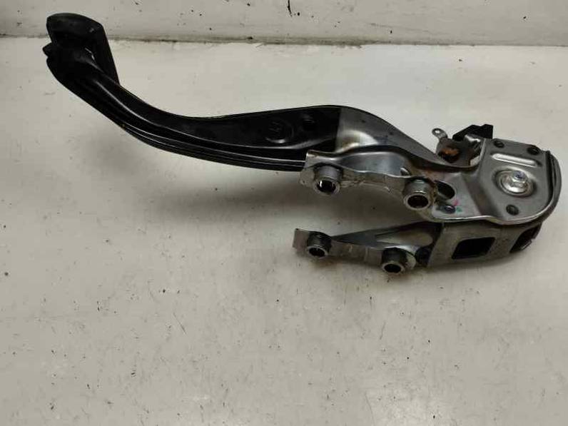 PEDAL FRENO TOYOTA YARIS 2020 1.0 LTR. - 53 KW (72 CV)