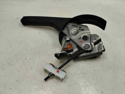 PALANCA FRENO DE MANO TOYOTA YARIS 2020 1.0 LTR. - 53 KW (72 CV)