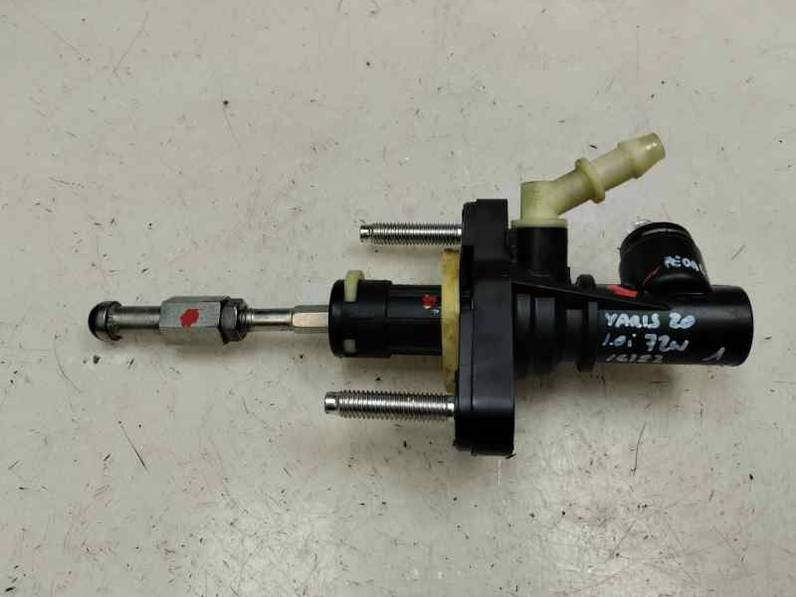 BOMBA EMBRAGUE TOYOTA YARIS 2020 1.0 LTR. - 53 KW (72 CV)