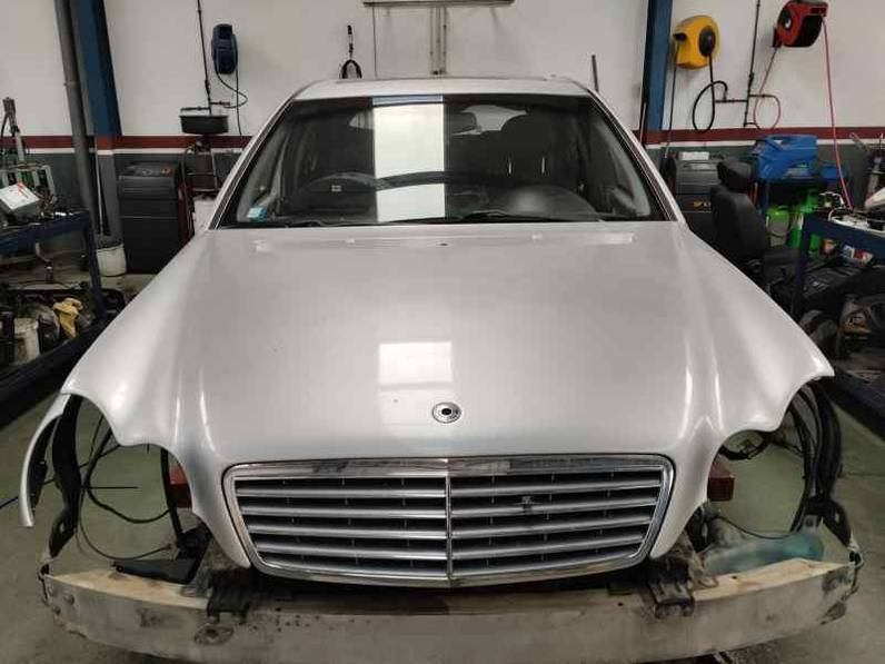 CAPOT MERCEDES CLASE C BERLINA 2003 2.2 CDI (143 CV)