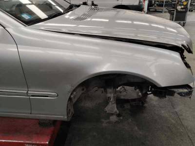 ALETA DELANTERA DERECHA MERCEDES CLASE C BERLINA 2003 2.2 CDI (143 CV)