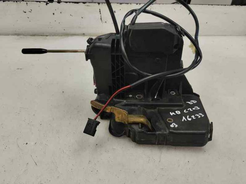 CERRADURA PUERTA DELANTERA DERECHA MERCEDES CLASE C BERLINA 2003 2.2 CDI (143 CV)