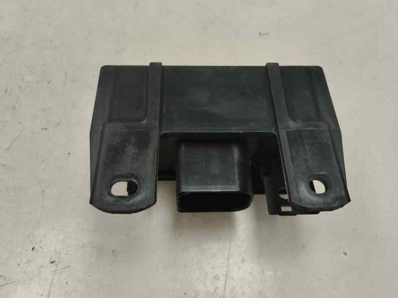 CAJA PRECALENTAMIENTO MERCEDES CLASE C BERLINA 2003 2.2 CDI (143 CV)