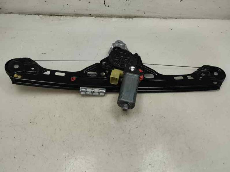 ELEVALUNAS TRASERO DERECHO MERCEDES CLASE C BERLINA 2003 2.2 CDI (143 CV)