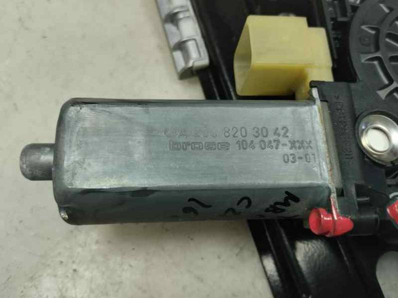 ELEVALUNAS TRASERO DERECHO MERCEDES CLASE C BERLINA 2003 2.2 CDI (143 CV)