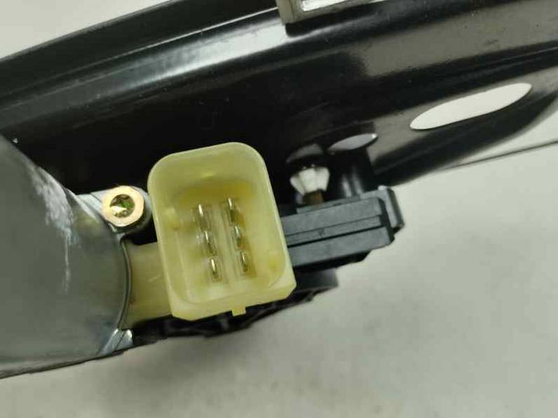 ELEVALUNAS TRASERO DERECHO MERCEDES CLASE C BERLINA 2003 2.2 CDI (143 CV)