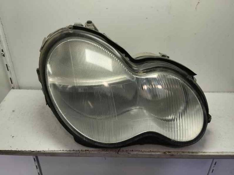 FARO DERECHO MERCEDES CLASE C BERLINA 2003 2.2 CDI (143 CV)