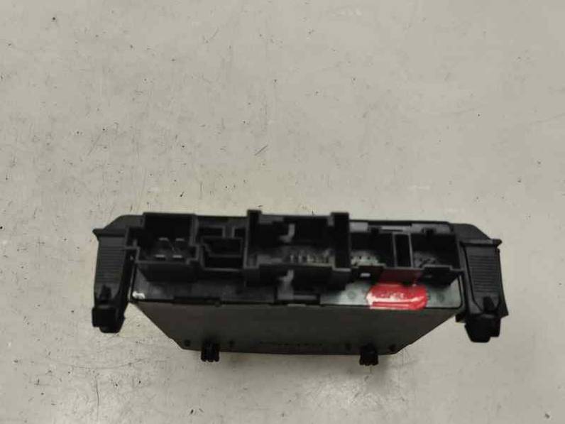 MODULO CONFORT MERCEDES CLASE C BERLINA 2003 2.2 CDI (143 CV)