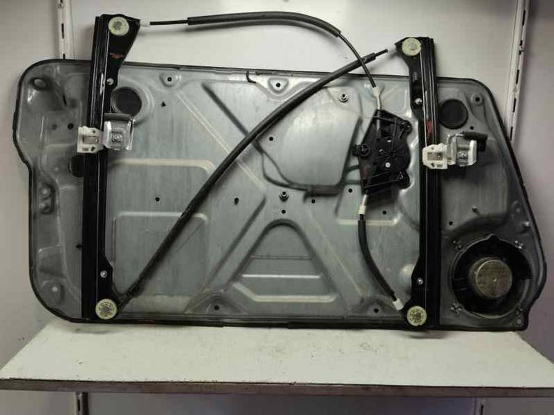 ELEVALUNAS DELANTERO DERECHO VOLKSWAGEN NEW BEETLE 2000 2.0 (116 CV)